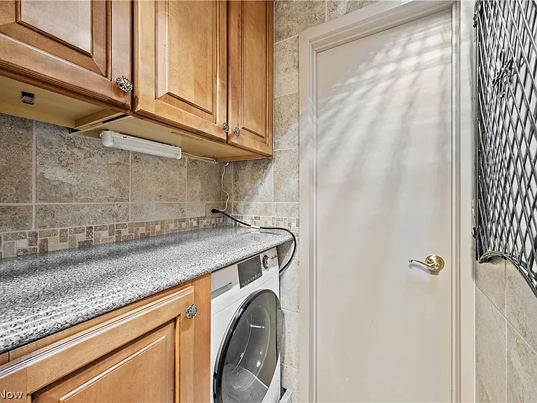 12700 Lake Ave #405 — Photo 35