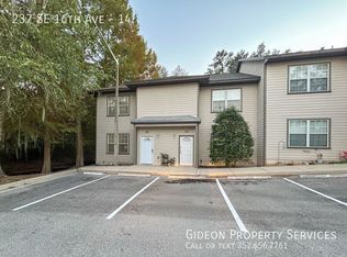 237 SE 16th Ave APT 14, Gainesville, FL 32601