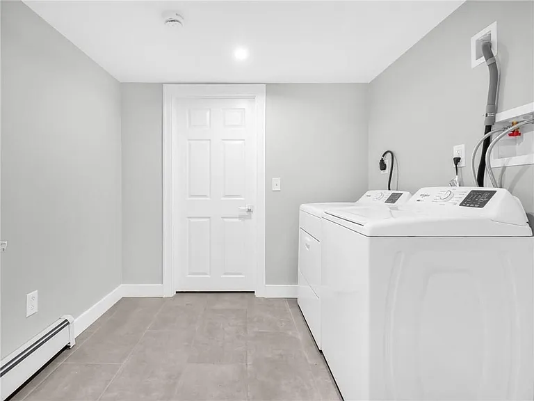 7 Jay Dr — Photo 21