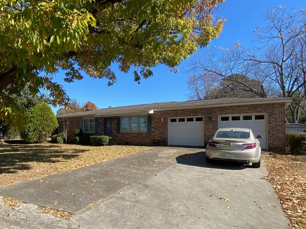 108 Arnold St, Centerville, GA 31028