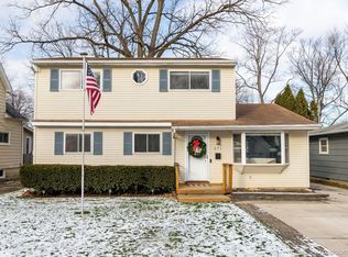 271 Fairgrove St, Romeo, MI 48065