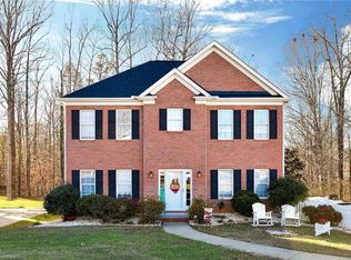 4780 Cloverhurst Rd, Winston Salem, NC 27103