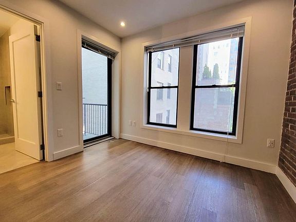 5th image of 1064 Madison Ave #92