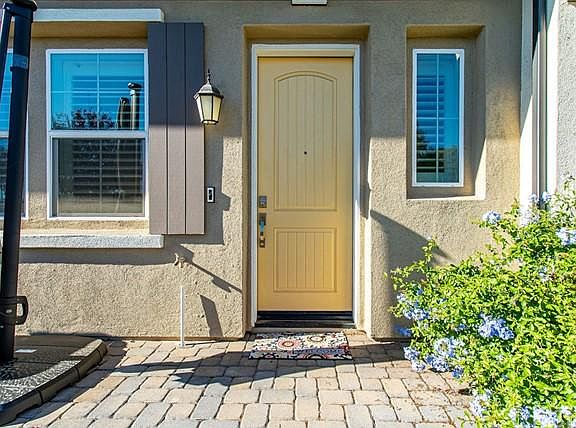 5th image of 28751 Jardineras Dr