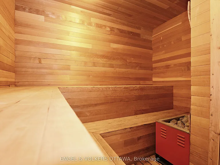 40 Boteler St #1102 — Photo 28