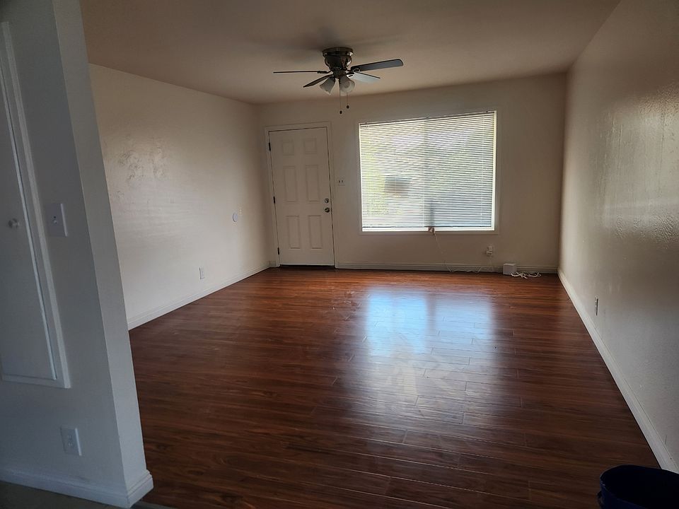 Spacious living area or family room
