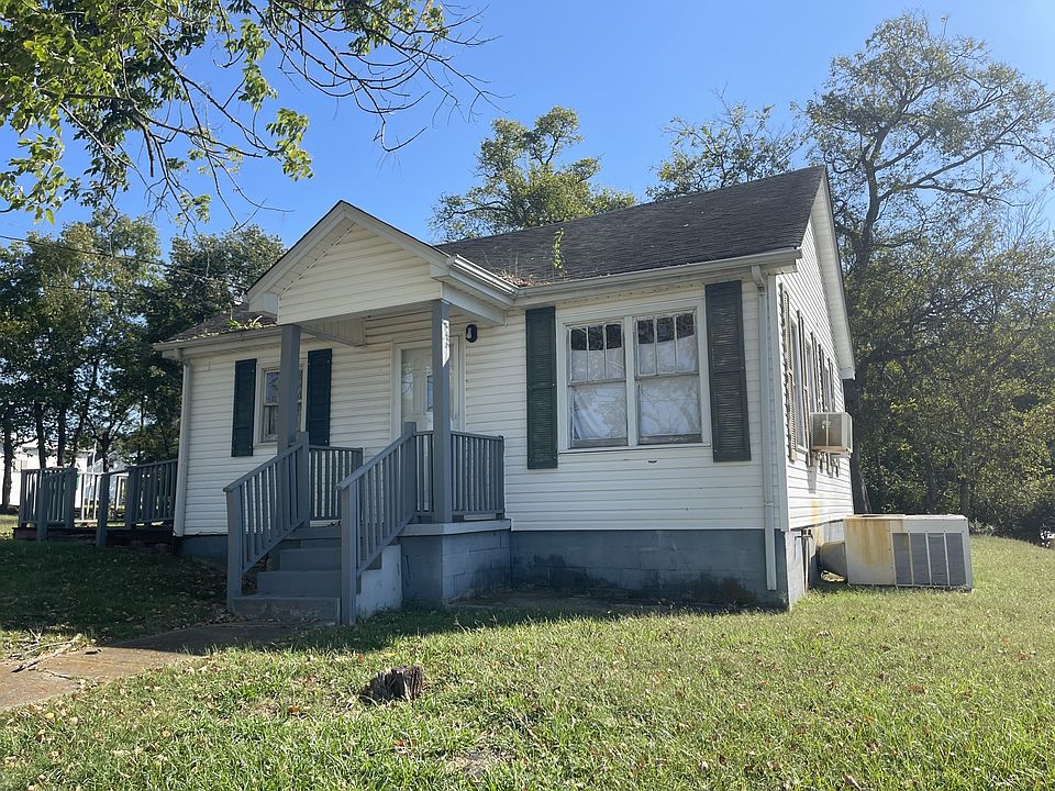 2nd image of 429 7th Ave N