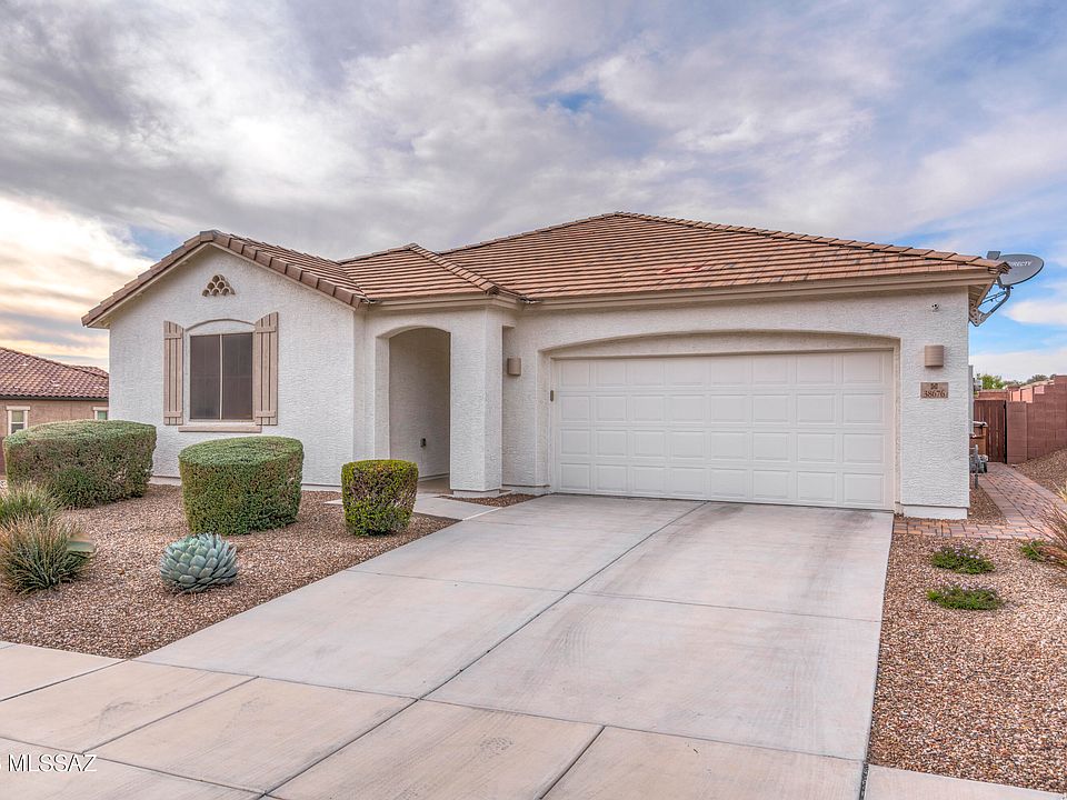 1st image of 38676 S Running Roses Ln