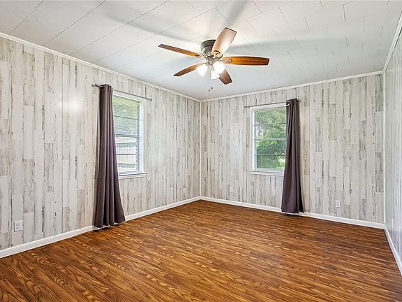 4th image of 130 Beechwood Dr