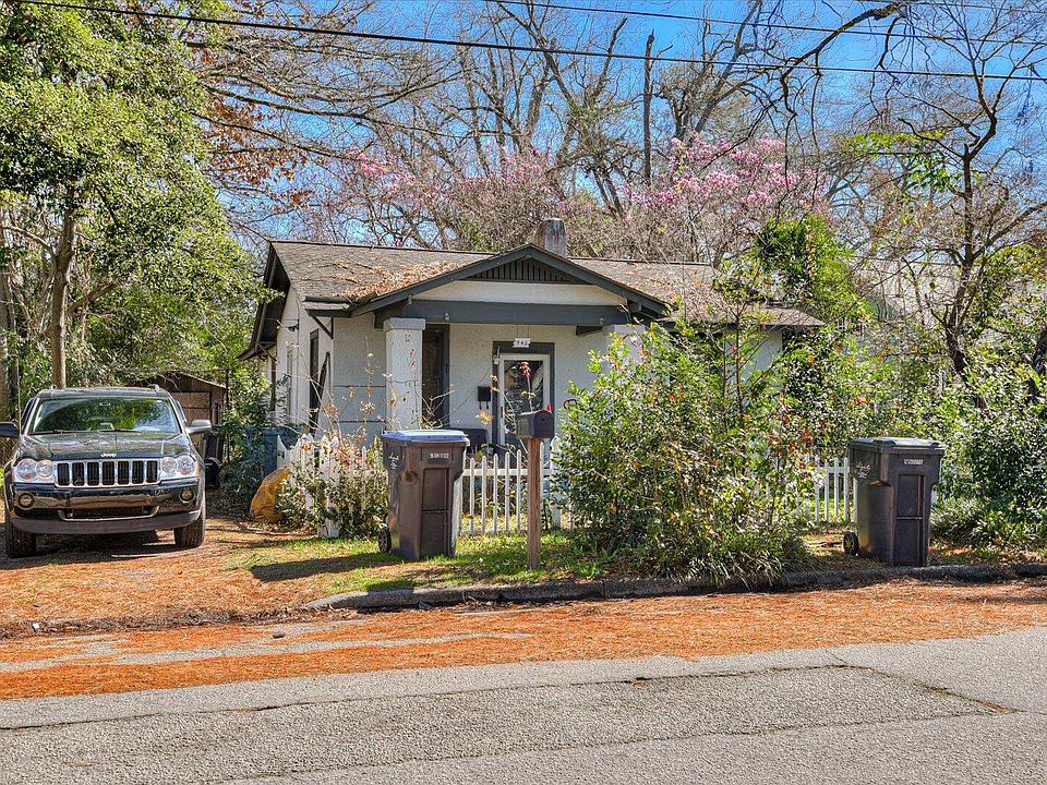 2nd image of 942 Murphy St