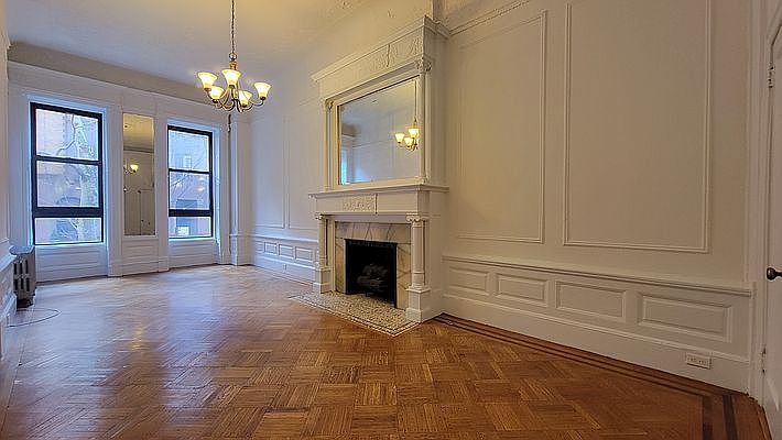 1st image of 315 W 88th St APT 3