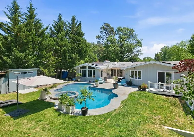 11610 Karen Dr — Photo 42