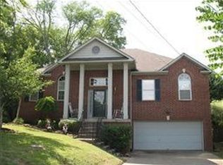 1132 Mistletoe Cir, Hermitage, TN 37076
