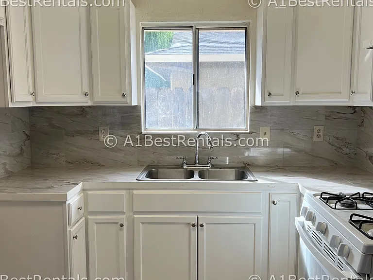 13040 Welch St #C — Photo 3