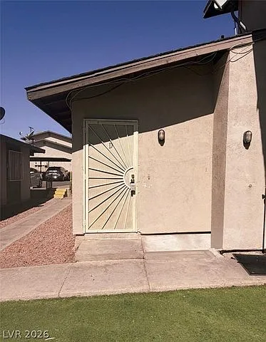 2 bed, 1188 sqft, $1,700 — Photo 1