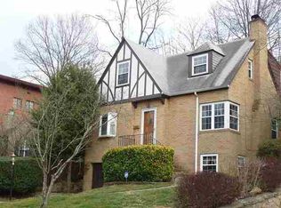 1657 Glenway Ln, Huntington, WV 25701