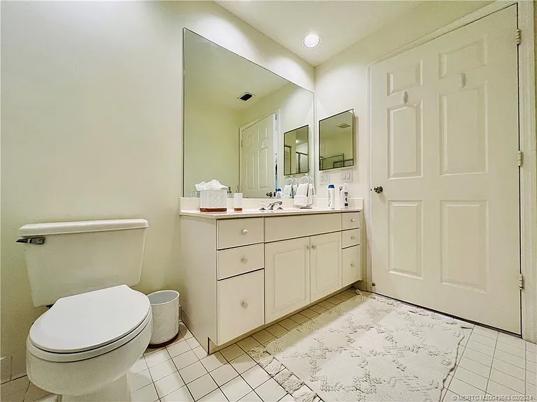 411 NE Plantation Rd #526 — Photo 46