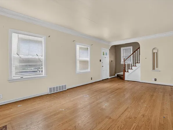 3939 N 41st STREET, Milwaukee, WI 53216