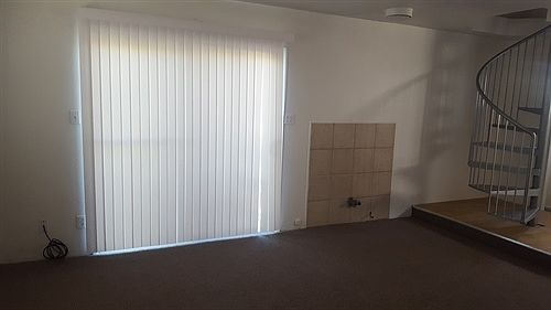 4th image of 3894 Laddell Ave