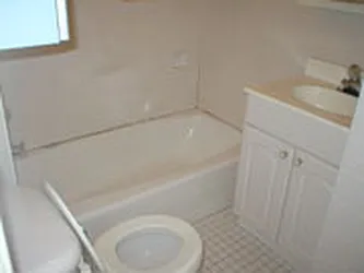 Rented by Eric Goodman Realty Corp