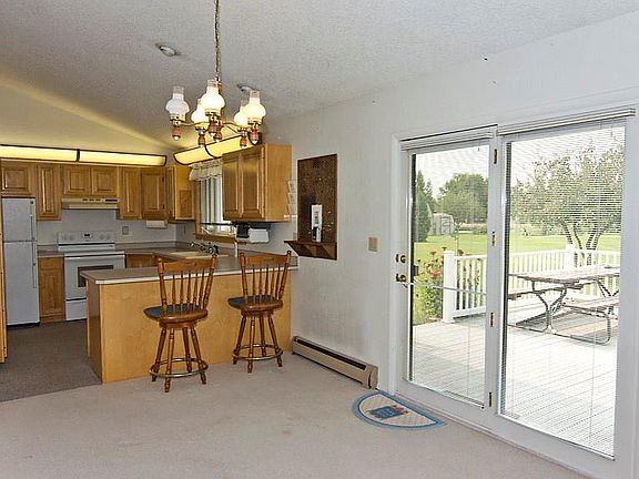 2nd image of 2403 Foxglove Ct