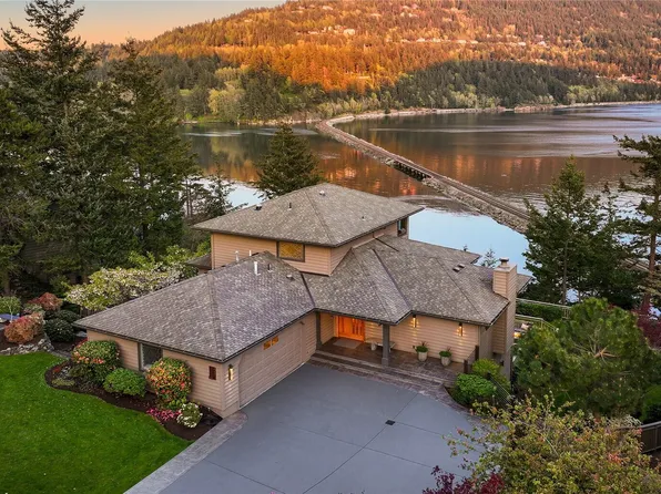 412 Arbutus Place, Bellingham, WA 98225