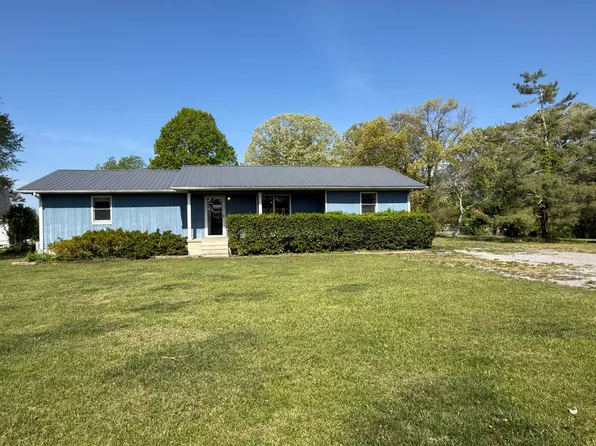 1717 Vandergriff Rd, Signal Mountain, TN 37377