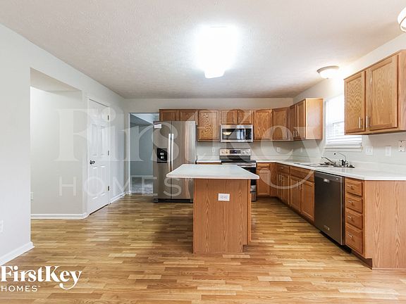 5th image of 6262 Saddletree Dr