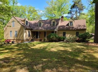 2120 Quaker Rd, Quinton, VA 23141