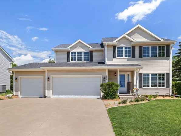 800 Spruce St, Waukee, IA 50263
