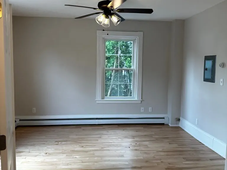 127 Bartlett St #129 — Photo 7
