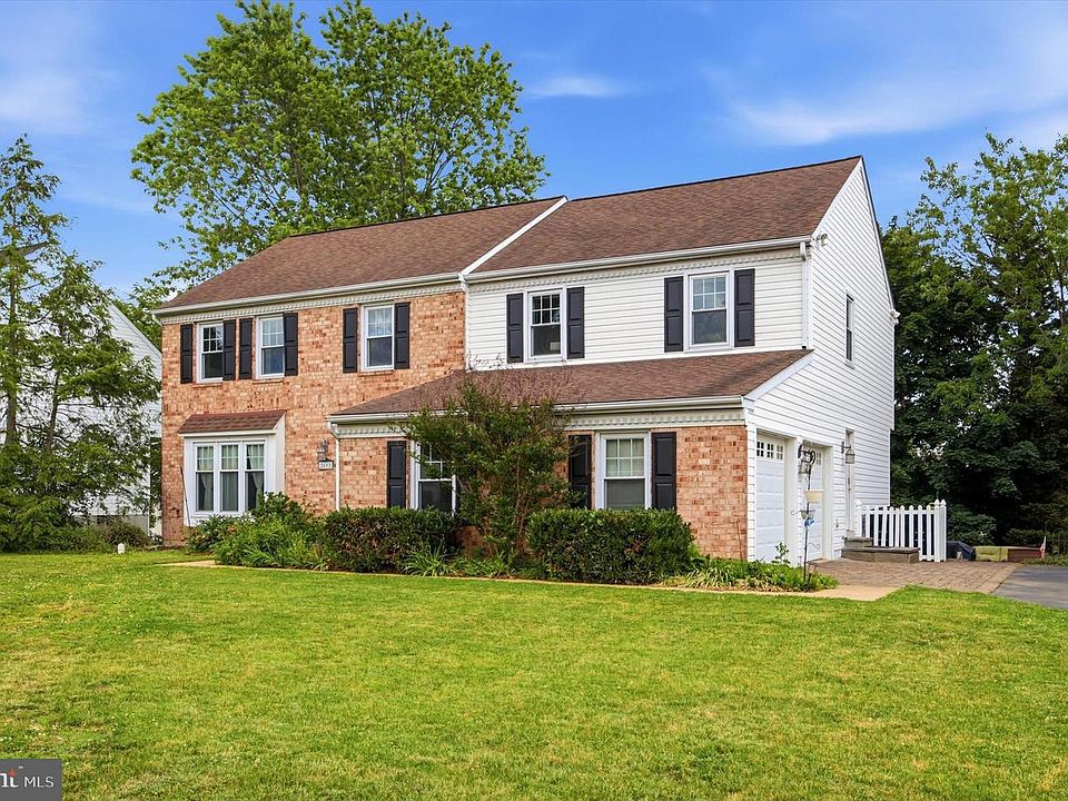 1st image of 2612 Cresswell Dr