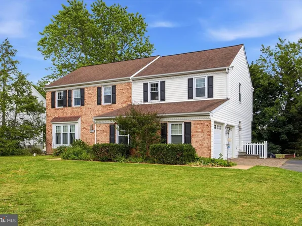 2612 Cresswell Dr, East Norriton, PA 19403