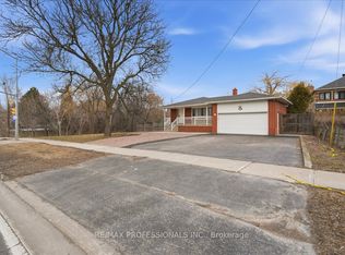 9611 Keele St #A, Vaughan, ON
