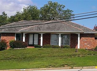 1819 Tanner Bridge Rd, Jefferson City, MO 65101