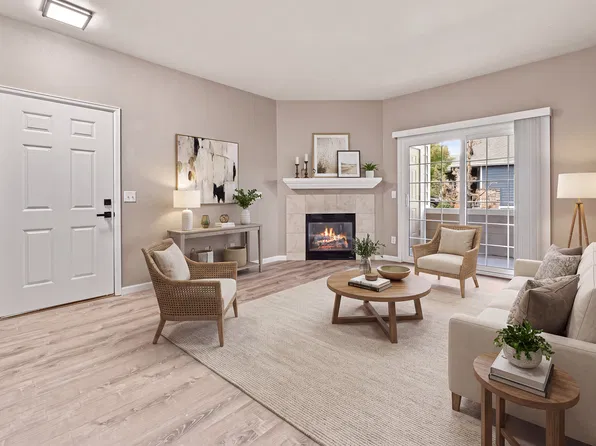 138 Beacon Way Unit D, Windsor, CO 80550