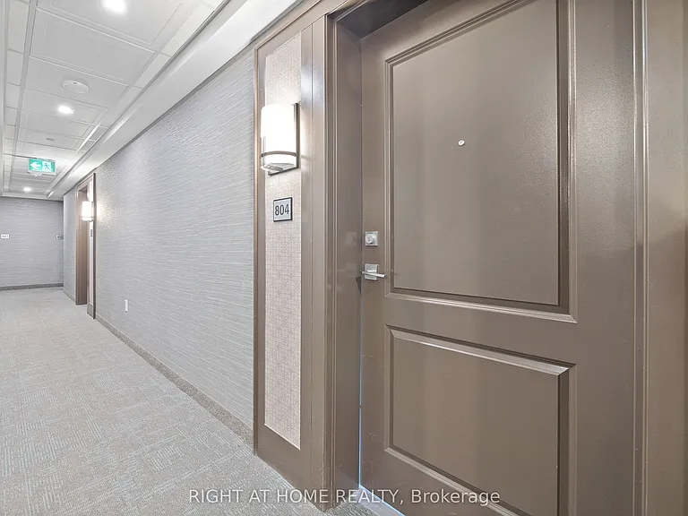 450 Dundas St E #804 — Photo 10