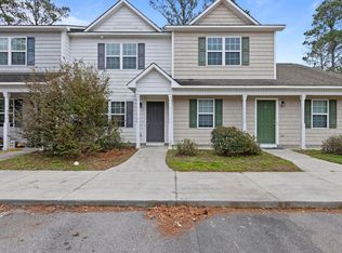1404 Old Folkstone Rd APT 3, Sneads Ferry, NC 28460