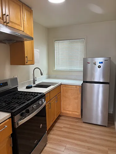 403 S 27th St #403 Photo 1