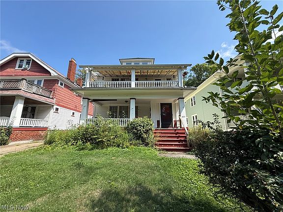 2nd image of 2177 Oakdale Rd