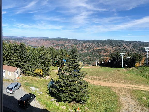 3rd image of 324 Top Of The World