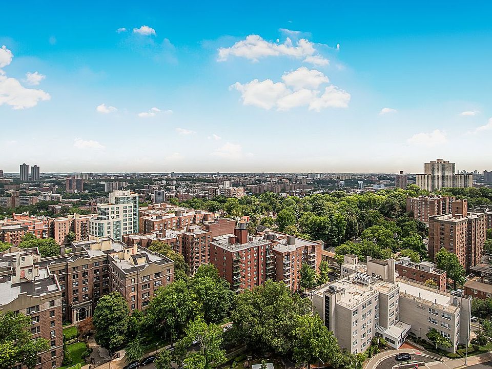 1st image of 3333 Henry Hudson Pkwy APT 22C