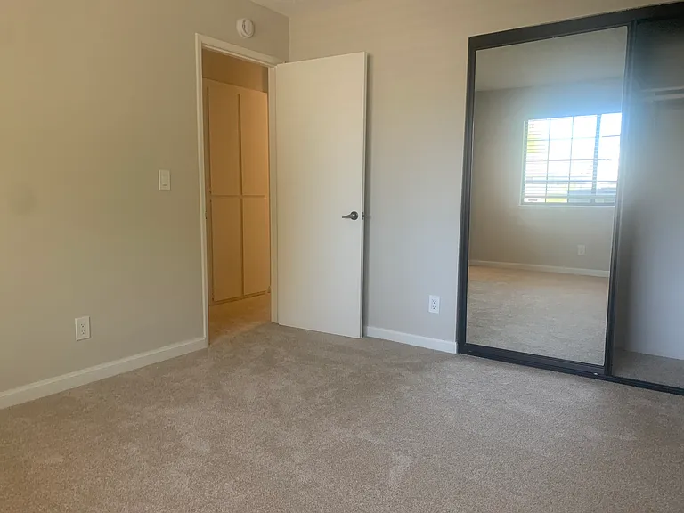 413 Brutus Ct — Photo 26