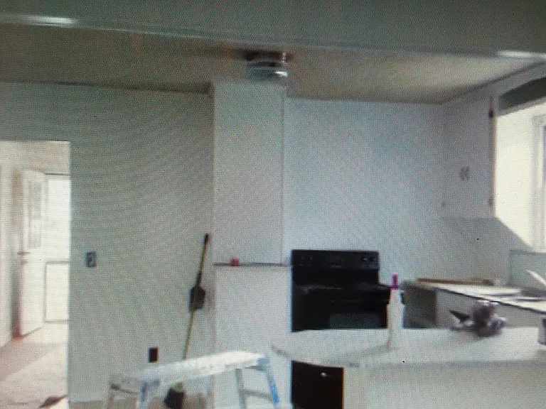 211 Branham St — Photo 6