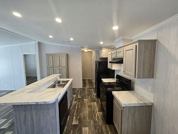 5th image of 13618 N Florida Ave #42