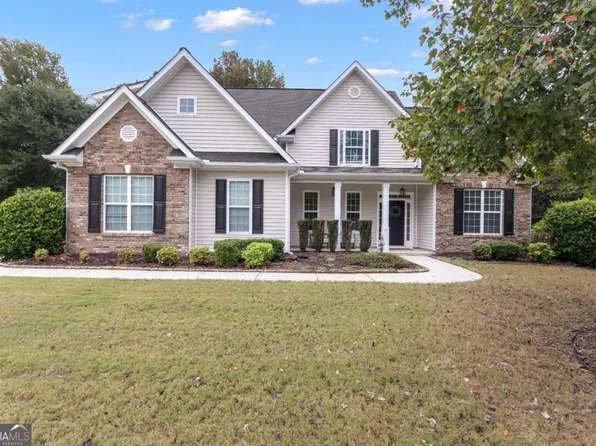 241 Otter Cir, Fayetteville, GA 30215