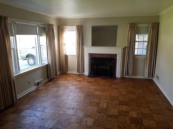 5th image of 3617 Kirkwood Dr