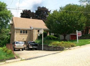 543 Edgewood Ave, Oakmont, PA 15139