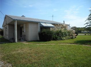 737 S State St, Greenfield, IN 46140