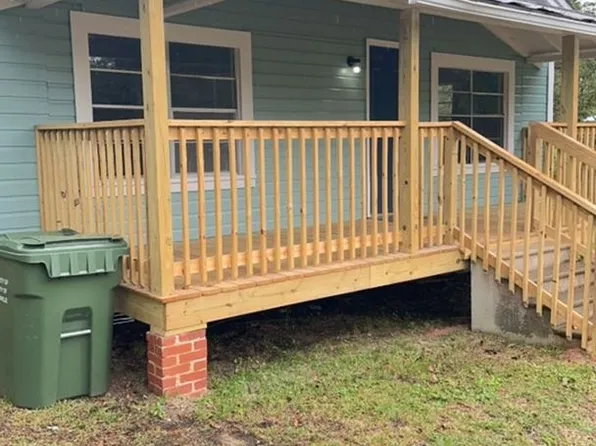 121 Whittaker St, Greenville, AL 36037